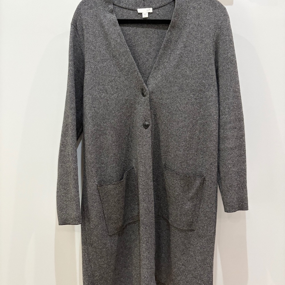J. Jill Long Cardigan Sweater, crafted in black and white, Small Petite
